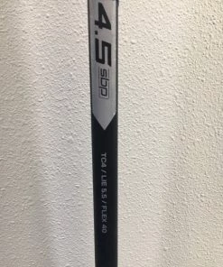 ELEVATESPORTING Used True A4.5 RH TC4 Youth 40 Flex Hockey Stick Hockey Sticks