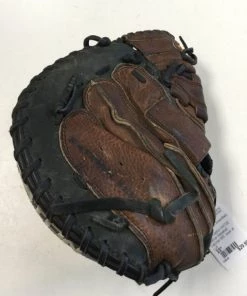 ELEVATESPORTING Easton NAT22 RHT Used Size 33" Baseball Catcher Mitt