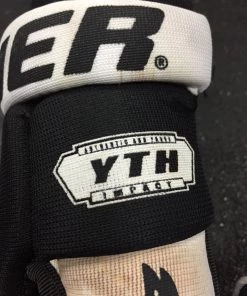 ELEVATESPORTING Bauer Impact Black/White Used Youth Size 9