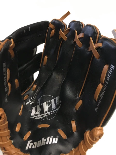 ELEVATESPORTING Franklin RTP Size 8.5" RH Throw Used Baseball Glove Baseball / Softball Gloves 5 ELEVATESPORTING Franklin RTP Size 8.5" RH Throw Used Baseball Glove Baseball / Softball Gloves