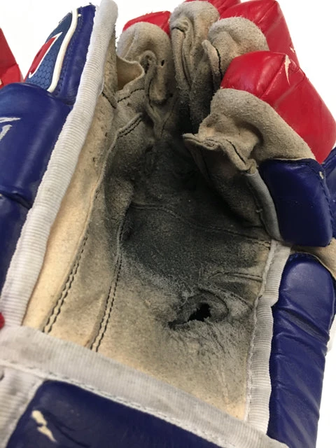 ELEVATESPORTING Mission M-1 Blue/Red/White Size 14" Used Hockey Gloves 5 ELEVATESPORTING Mission M-1 Blue/Red/White Size 14" Used Hockey Gloves
