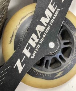 ELEVATESPORTING Luigino Strut Skate Size 3 Used Inline Skates